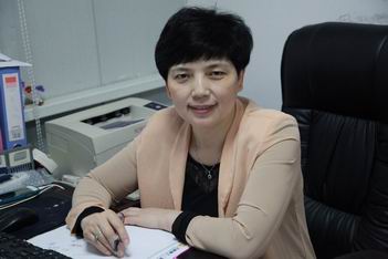 “身边好人榜”助人为乐好人包小红 职工贴心的娘家人